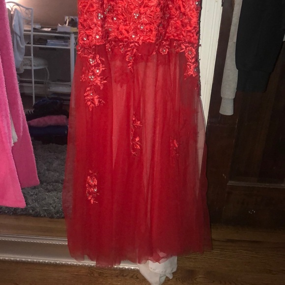 Prom dress - Picture 3 of 3